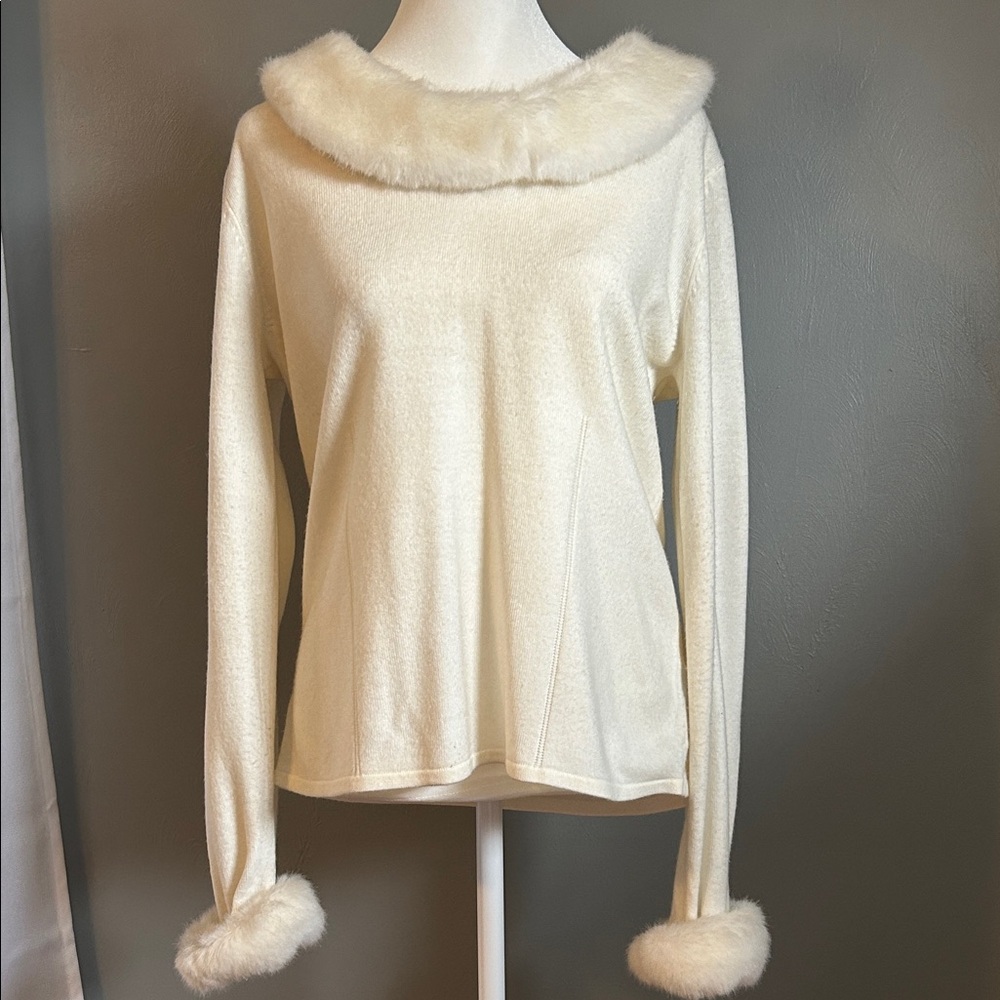 Norton McNaughton Cream Sweater with Faux Fur Accents